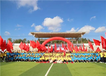 2017 (151) 昆明工商学院2018年五年制大专招生简介