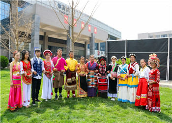 2017 (176) 云南工商学院2018年五年制高职招生信息