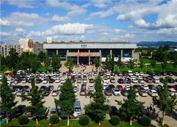 2017 (69) 云南工商学院2018年五年制大专招生简章