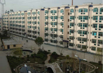 1 (31) 曲靖航空学校2019年职业中专招生介绍