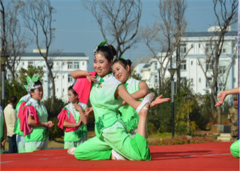 1 (24) 曲靖工商职业技术学校2019年普通中专招生计划