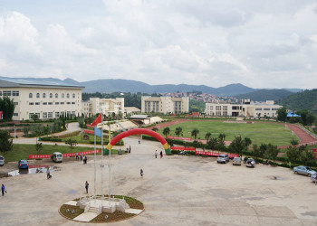 1 (172) 昆明新兴职业学院2019年五年一贯制大专报名咨询方式