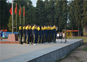 1 (12) 昆明市宜良台湘科技学校2019年招生报读指南