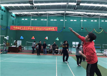 1 (7) 昆明市化工技校2019年三年制招生电话