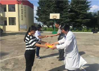 5a4a57f45f486 昆明市医药职业技术学校2019年普通中专招生计划表