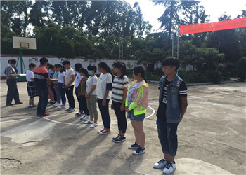 5a4a57f66d01e 昆明医药职业技术学校2019年中专学历开学时间