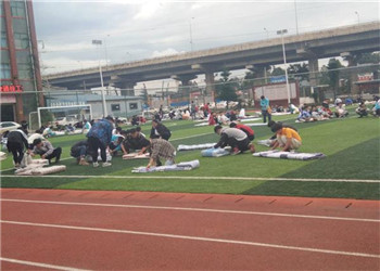 1 昆明交通职业技校2019年报名时间