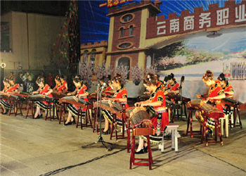 1 (209) 云南商务职业学校2020年五年制大专招收初中生吗