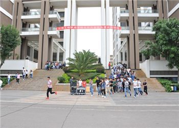 1 (210) 昆明工程学院2020年五年制大专报名地址