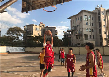 1 (74) 昆明市化工技校2020年春季招生设置