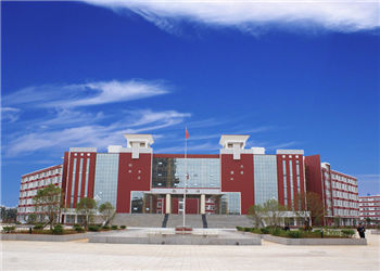 曲靖高级技工学校2021年招初中生吗