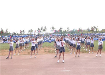 云南省昆明市卫生学校2021年普通中专报名方法