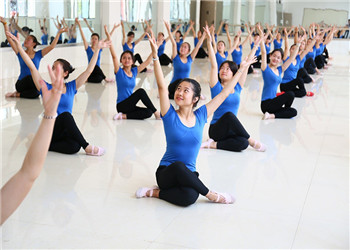 曲靖幼儿师范学校2021年招生有哪些专业