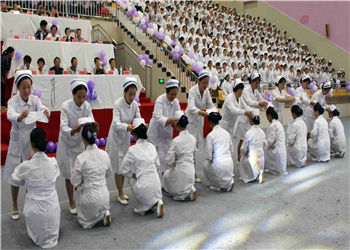 云南省骨伤科中等专业学校2021年五年制高职在哪个网报名