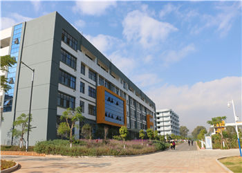 曲靖高级技工学校2021年报名咨询电话