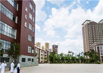 昆明市卫生学校2021年三年制招生学历