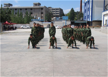 昆明市晋宁区安全管理学校2021年普通中专报名多少钱