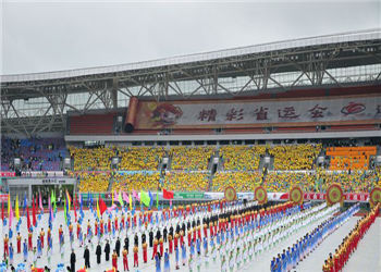 曲靖应用学校2022年五年制高职报名费多少钱