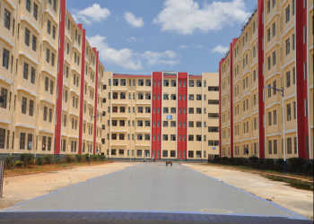 云南省曲靖护理学校2022年五年制大专选择专业