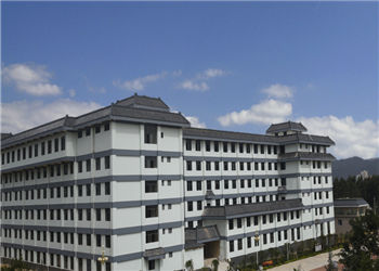 昆明卫生职业学院2022年普通中专要考多少分