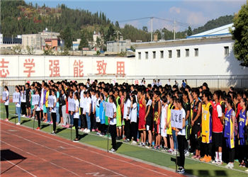 云南经贸外事职业学院2022年中专报考有哪些条件