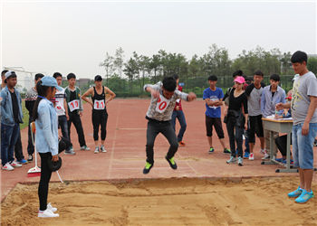 云南商务职业技术学院2022年普通中专年龄限制