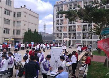 昆明市交通技工学校2022年要交多少钱