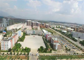 蒙自市职业高级中学2023年三年制中专有几个专业