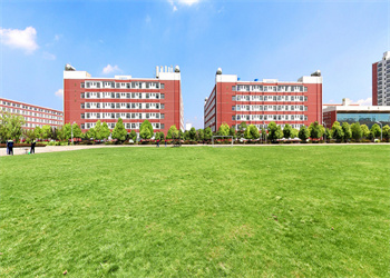 曲靖技师学院2025年热门专业