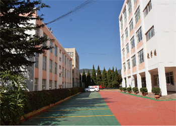 昆明中专学校2025年云南中医药中等专业学校招生专业