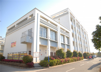 云南职教高考班2025年曲靖财经学校招生专业