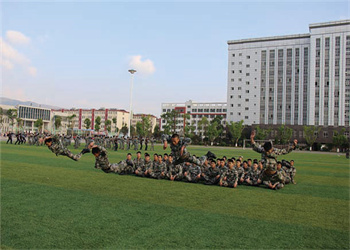 麒麟职校2025年职教高考报名倒计时